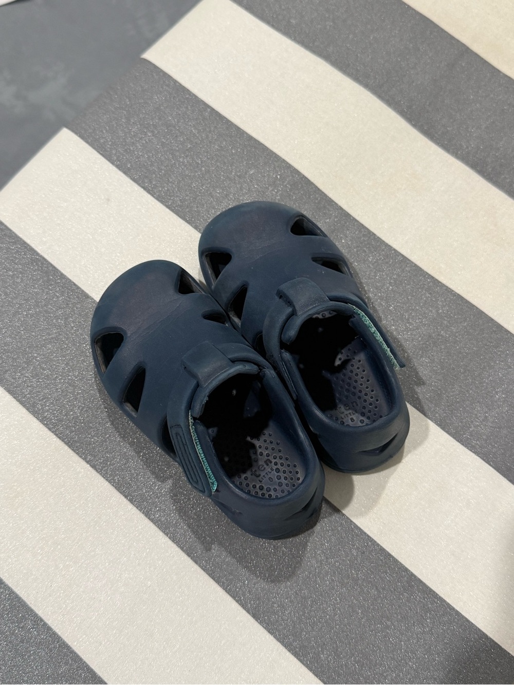 Ten Little Splash Sandals for toddler